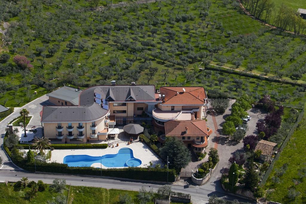 Albergo Ristorante Uliveto Veroli Exterior foto