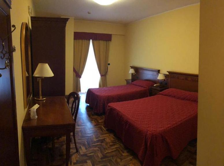 Albergo Ristorante Uliveto Veroli Exterior foto